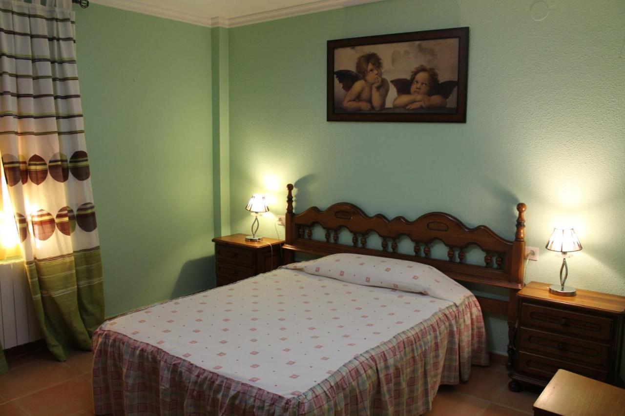 Villa Ana Ромилья Экстерьер фото