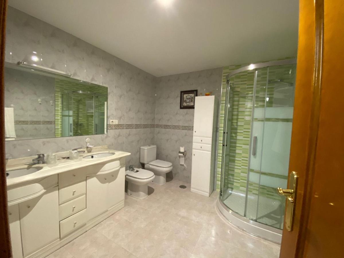 Villa Ana Ромилья Экстерьер фото