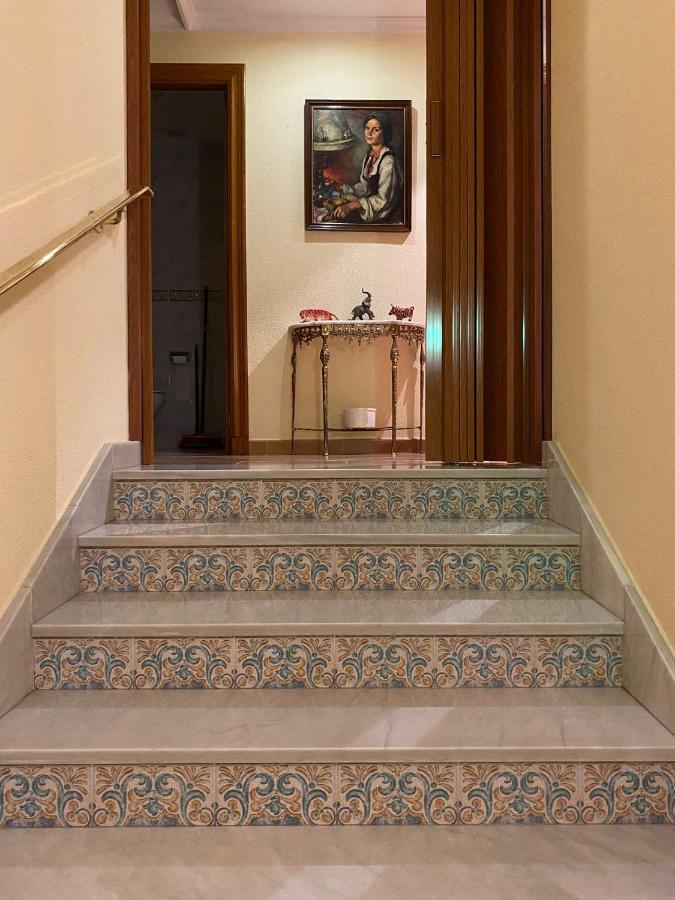 Villa Ana Ромилья Экстерьер фото